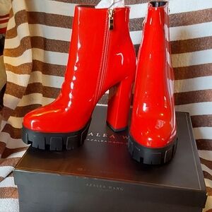 AZALEA WANG Quake Red Patent Heel Boots